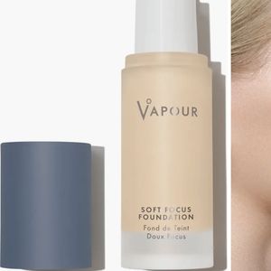 🆕 VAPOUR soft focus foundation 112s 30 ml